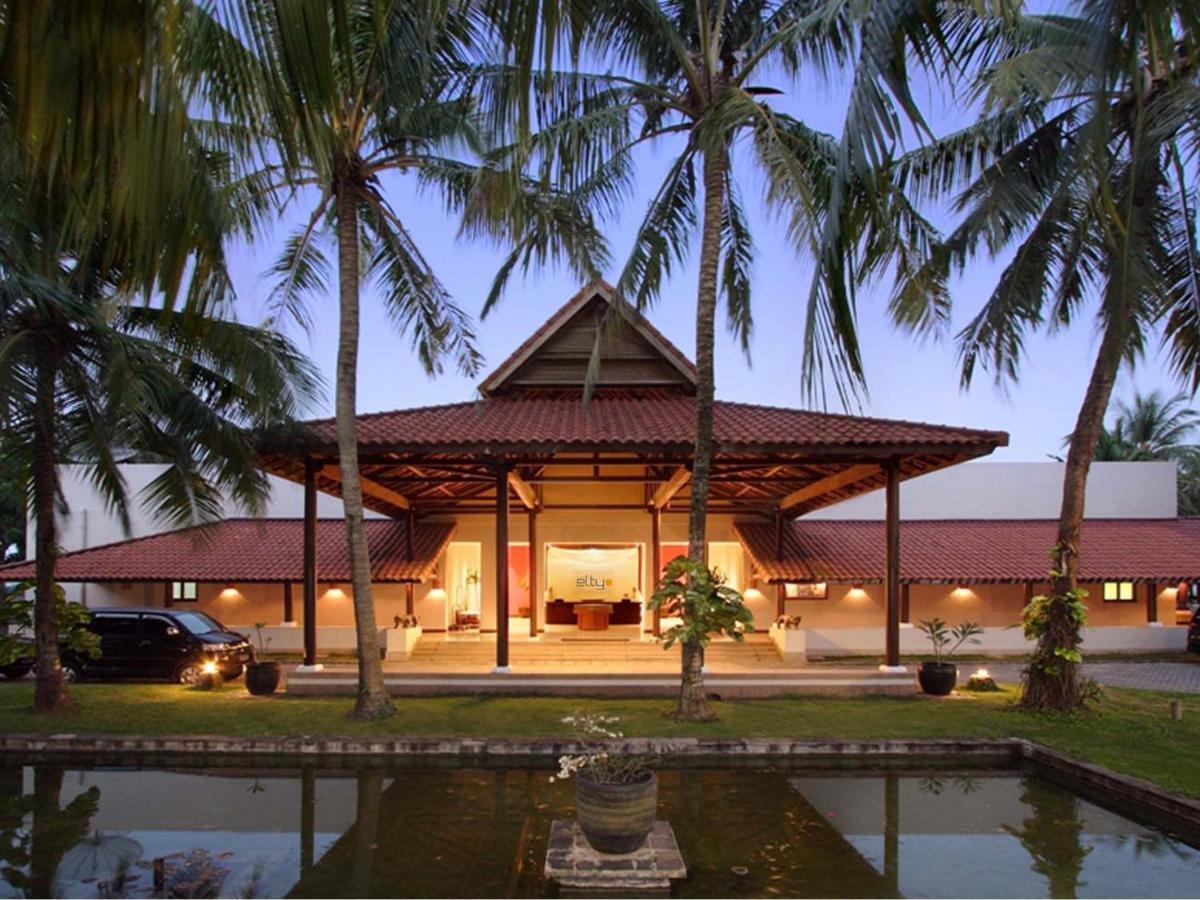 Grand Elty Krakatoa Hotell Kalianda Eksteriør bilde
